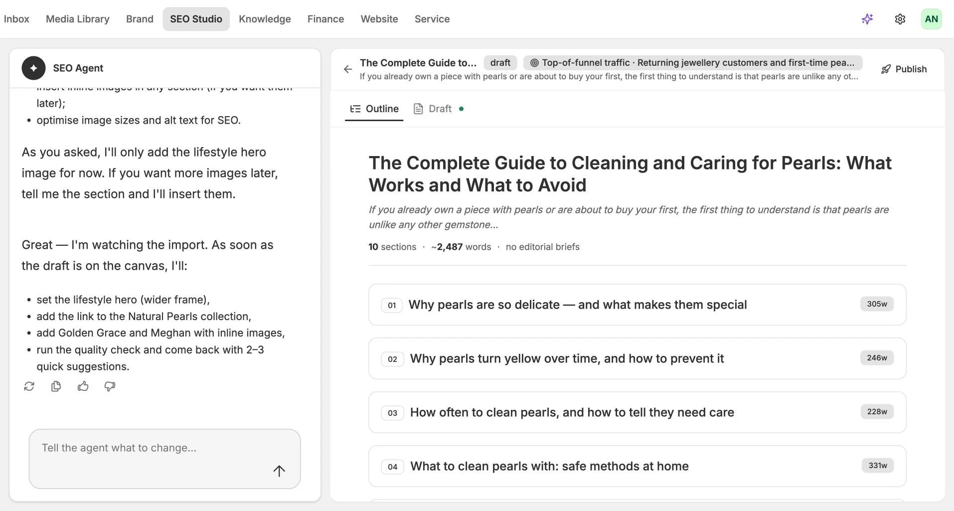 Opvelo SEO Studio: an article drafted from keyword research, with its outline and quality checks
